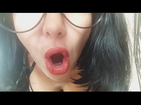 ❤️ Sthandwa, umama wakho ongamzali akakuvumeli ukuthi uye esikoleni namuhla... Ngikudinga kakhulu... Ividiyo yocansi ku-zu.pornsexer.ru ️❤